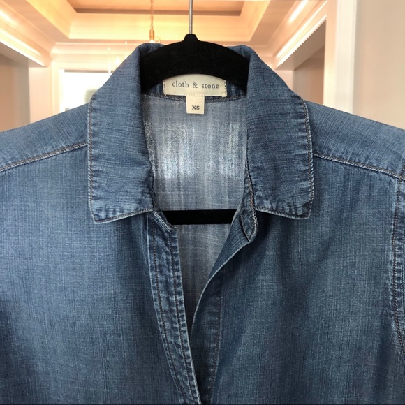 Cloth & Stone Top - Picture 4 of 5